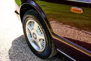 Image 41/46 of Bentley Azure (1997)