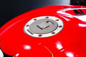 Image 23/49 of Yamaha YZF 600 R6 (1999)