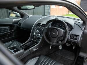 Bild 5/50 von Aston Martin DB 9 GT &quot;Bond Edition&quot; (2015)