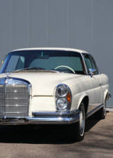 Image 13/45 of Mercedes-Benz 280 SE (1968)