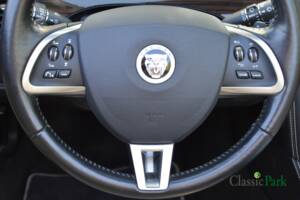 Image 39/50 de Jaguar XK (2012)
