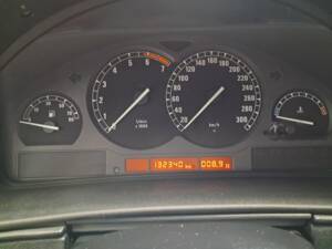 Imagen 15/24 de BMW 850i (1992)