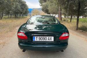 Image 5/40 de Jaguar XKR (1998)