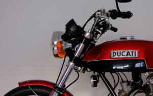 Immagine 49/96 di Ducati 750 GT (1974)