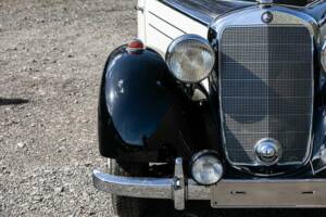 Image 20/50 of Mercedes-Benz 170 S (1950)