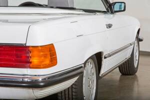 Image 9/27 de Mercedes-Benz 300 SL (1986)