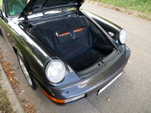 Bild 28/32 von Porsche 911 Carrera 4 (1992)