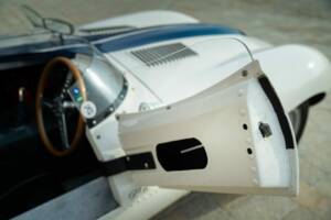 Immagine 48/50 di Jaguar D-Type (1977)