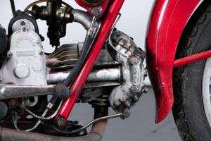 Image 45/50 de Moto Guzzi 250 SS (1950)