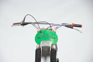 Immagine 35/50 di Montesa Cappra 250 VE (1977)