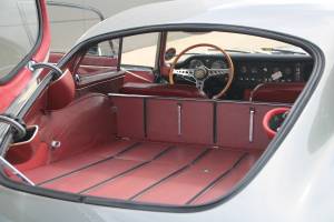 Image 4/12 of Jaguar Type E 4.2 (1967)