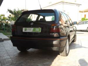 Bild 9/50 von Volkswagen Golf III 2.0 16V GTI (1993)