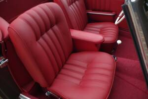 Image 22/50 of Mercedes-Benz 190 SL (1959)