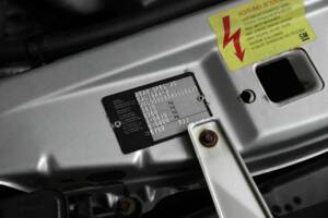 Bild 38/41 von Opel Calibra 2,0 (1991)