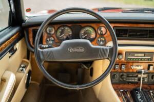 Bild 27/46 von Jaguar XJ 12 (1991)