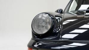 Afbeelding 15/15 van Porsche 911 Carrera 4 (1991)