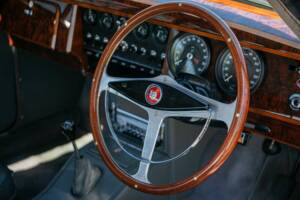 Bild 27/35 von Jaguar Mk II 3.8 (1963)