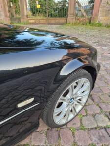 Image 13/18 of BMW 330Ci (2001)