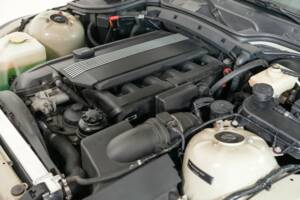 Afbeelding 4/33 van BMW Z3 Coupé 3.0 (2002)