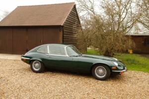 Bild 1/4 von Jaguar E-Type V12 (2+2) (1971)