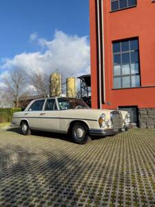 Image 43/44 of Mercedes-Benz 280 SEL 3,5 (1971)