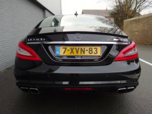 Image 8/97 of Mercedes-Benz CLS 63 AMG S 4MATIC (2013)