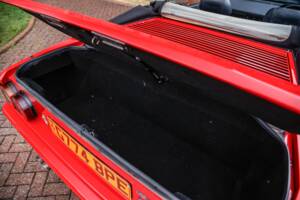 Image 36/42 of Ferrari Mondial T (1990)