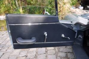 Afbeelding 14/15 van Jaguar E-Type (1968)