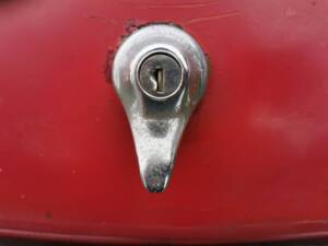 Image 50/58 of MG MGB (1968)