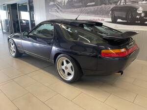 Image 8/19 of Porsche 928 GTS (1992)