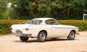 Image 3/50 of Volvo 1800 S (1966)
