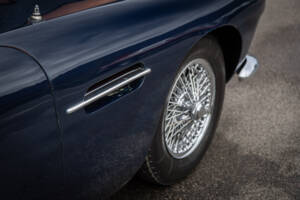 Image 14/72 de Aston Martin DB 4 (1962)