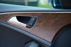 Image 48/50 of Audi A6 3.0 TFSI allroad quattro (2013)