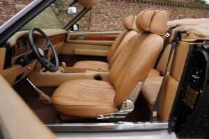 Bild 27/50 von Aston Martin V8 Volante (1982)