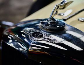 Image 25/50 of Bentley 4 1&#x2F;4 Litre (1938)