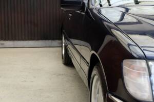 Bild 34/67 von Mercedes-Benz S 500 (1996)