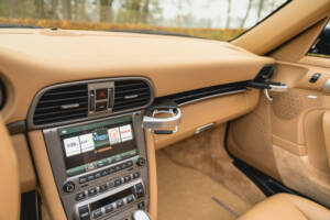 Bild 79/96 von Porsche 911 Carrera 4 (2006)