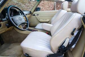 Image 49/50 de Mercedes-Benz 420 SL (1986)