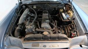 Bild 17/18 von Mercedes-Benz 220 SE b (1963)