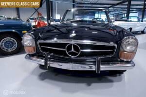 Image 4/12 of Mercedes-Benz 280 SL (1971)