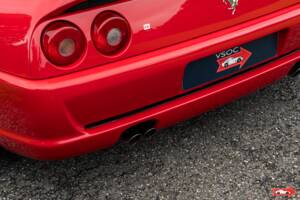 Bild 27/53 von Ferrari F 355 Berlinetta (1996)