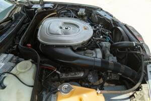 Image 49/50 de Mercedes-Benz 380 SEC (1982)