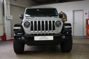 Image 4/29 de Jeep Wrangler 2.0T Sahara (2020)