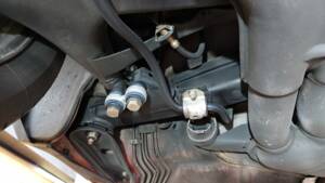 Bild 39/46 von BMW 750i (1991)