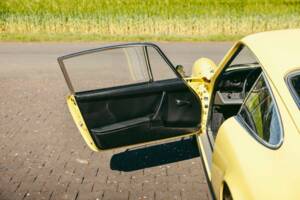 Bild 14/25 von Porsche 911 2.2 S (1970)