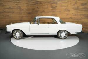 Bild 15/19 von Mercedes-Benz 280 SE (1973)