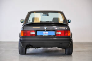 Image 33/40 of BMW 325ix (1989)
