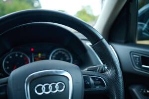 Bild 35/50 von Audi Q5 3.2 FSI (2013)