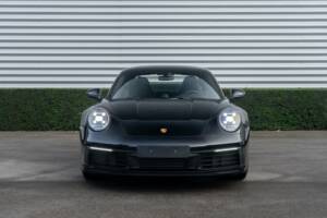 Image 2/30 of Porsche 911 Carrera (2022)