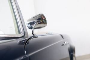 Image 30/40 de Mercedes-Benz 250 SL (1967)